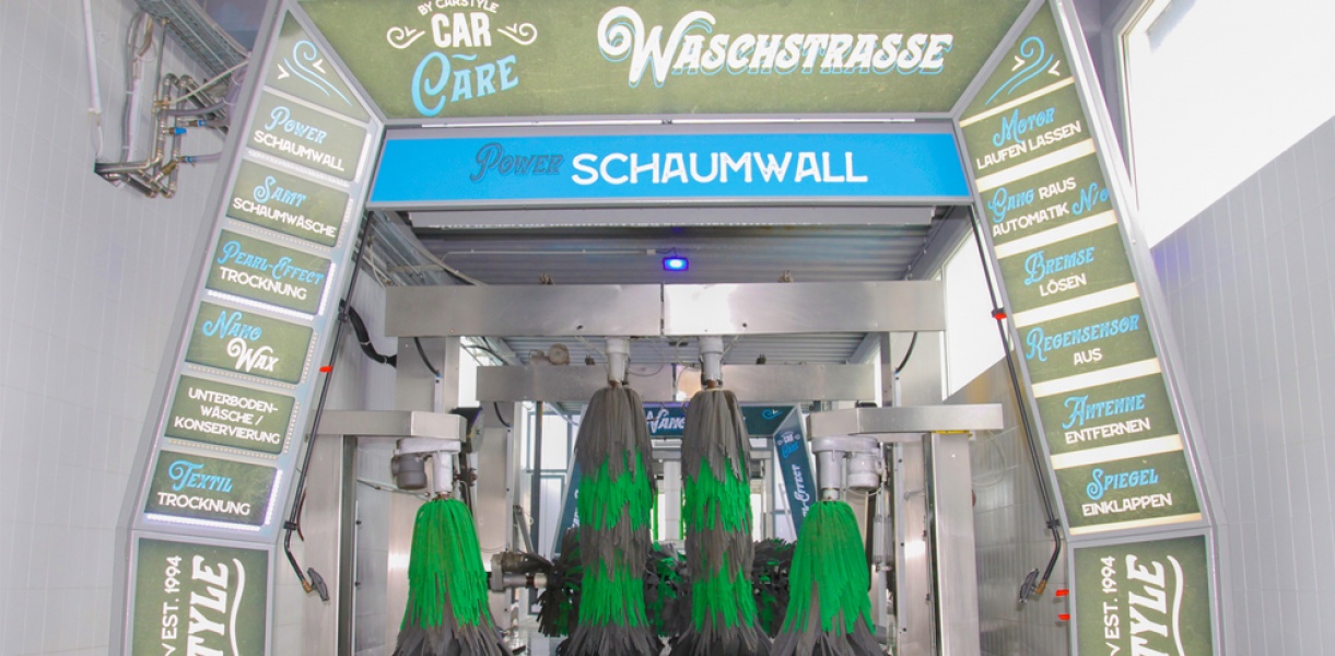 Einfahrt Waschstraße
