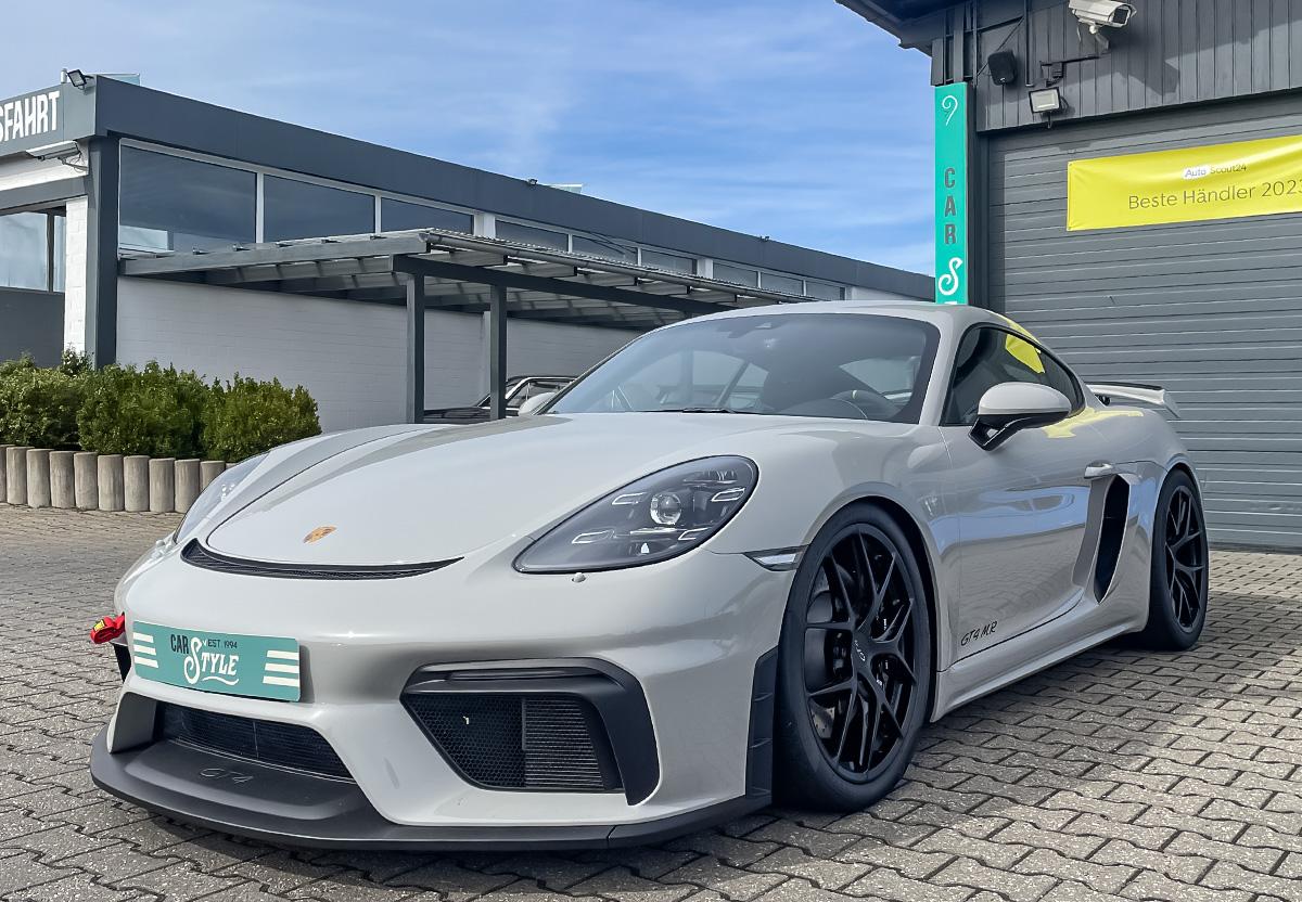 Porsche Cayman 4.0 GT4 MR Clubsport Schalen KW BBS R.Cam Navi 